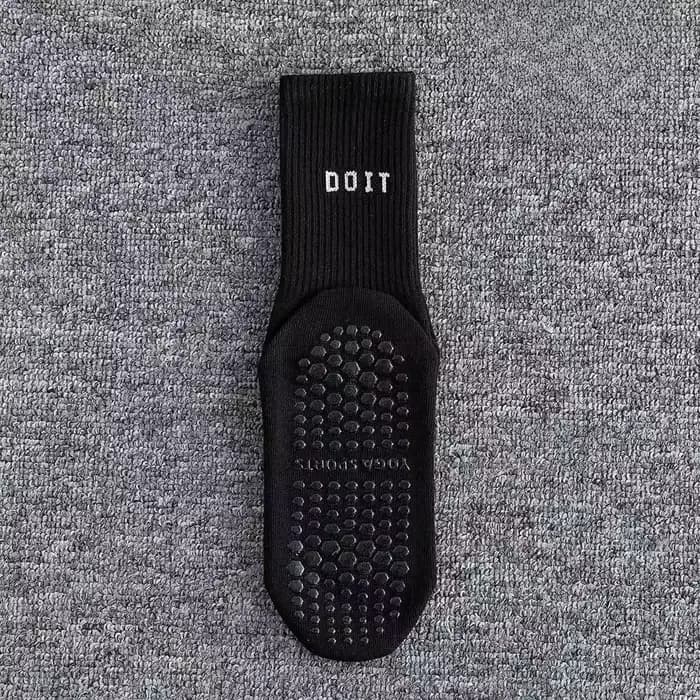 Chaussettes de sol de Fitness pour femmes, chaussettes de Yoga à tube moyen, tendance, absorbant la 