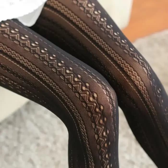 Collants en coton tricoté en dentelle pour femmes et filles, bas rayés ajourés, couleur unie, Lolita