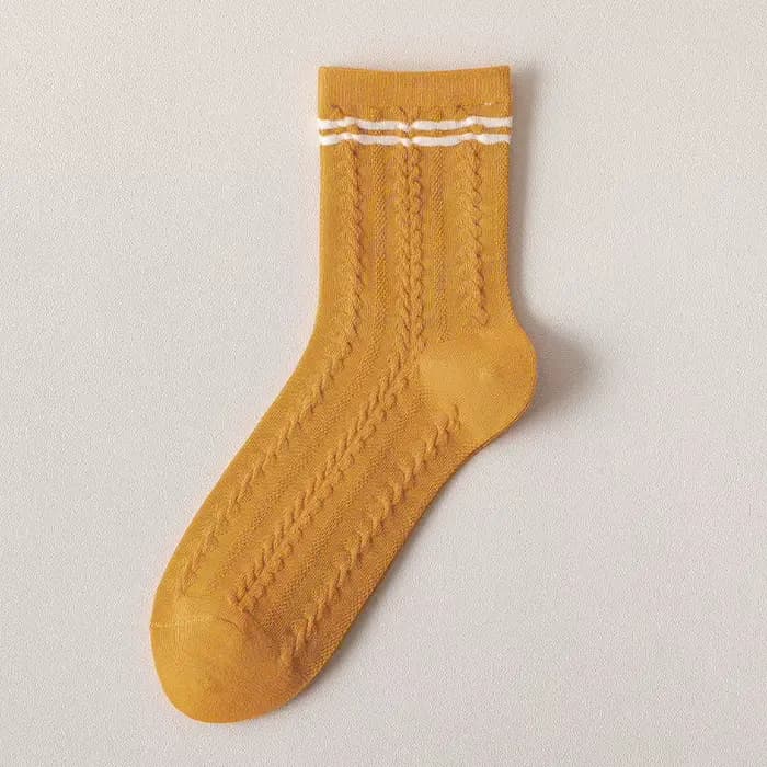 Chaussettes à tube torsadé jaune pour femmes, 2023, chaussettes à damier orange, fraises, kawaii, pr