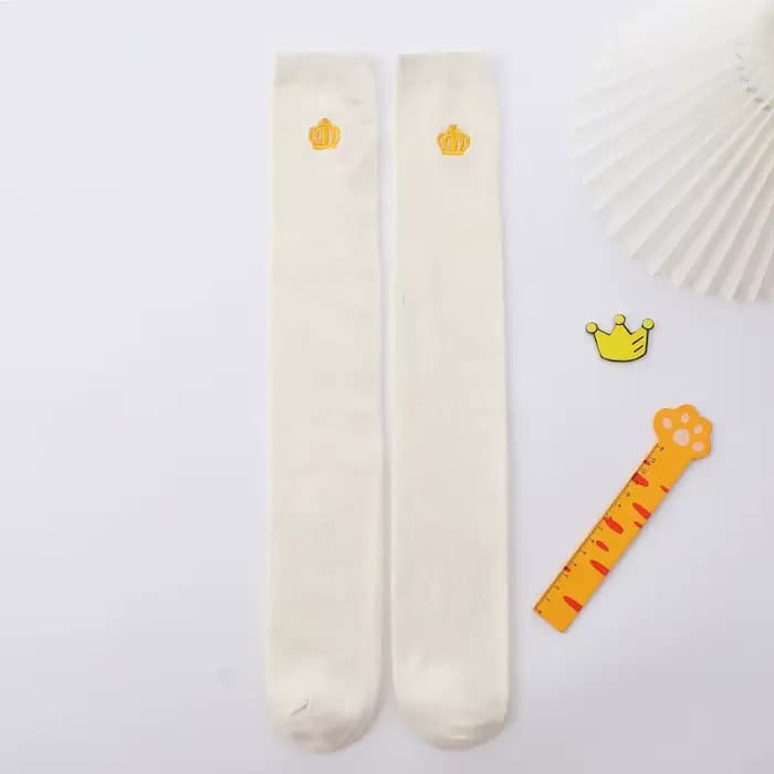 1 paire de chaussettes hautes pour filles, printemps-automne, badge brodé, chaussettes longues en co