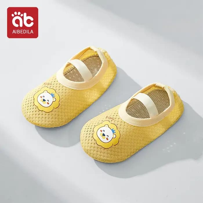 Chaussettes antidérapantes pour bébés, chaussures d'intérieur respirantes pour enfants, garçons et f