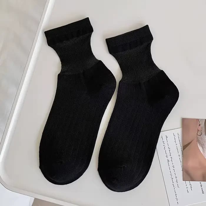 Chaussettes tendance pour femmes, fines, nouvelles, couleur unie, transparentes, chaussettes mi-haut