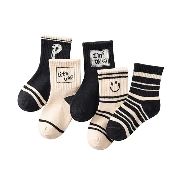 Chaussettes de sport pour enfants pour garçons - style fin, sans coutures, en tissu mesh, adaptées a