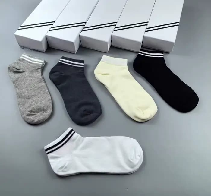 5 paires de chaussettes de yoga pour femmes, chaussettes de sport en coton à tube moyen, confortable