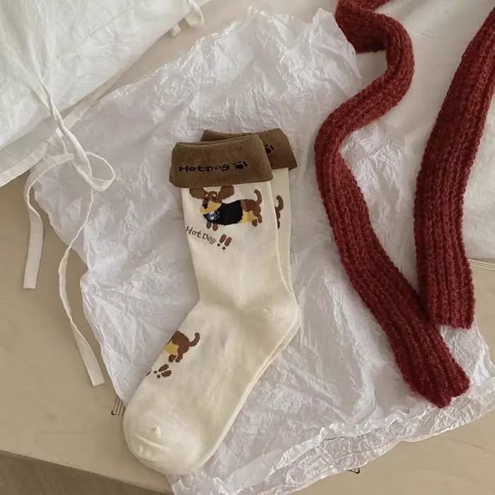 Chaussettes mi-mollet amusantes à motif de teckel de dessin animé, chaussettes douillettes en tricot