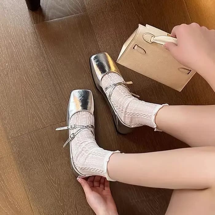 Chaussettes à essence Mary pour femmes, style ballet, chaussettes douces et fines, velours de dentel