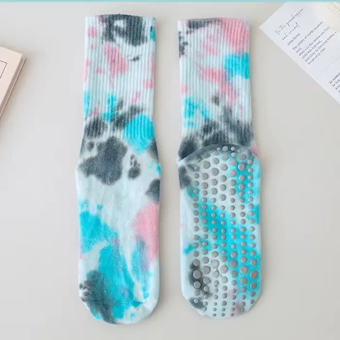 Chaussettes de Yoga femmes coton teint par nouage Silicone antidérapant Pilates Grip Crew chaussette
