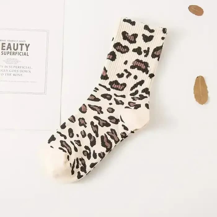Nouvelle mode femmes imprimé léopard chaussettes printemps automne haute rue populaire léopard chaus