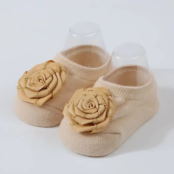 Chaussettes antidérapantes à fleurs côtelées faites à la main pour nouveau-né, chaussettes de pré-ma