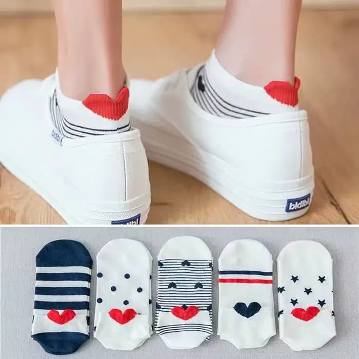 5/10 paires de chaussettes courtes pour femmes avec adorables talons en forme de cœur 3D !