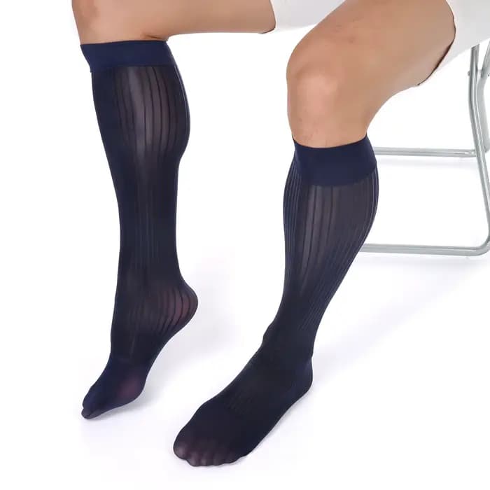 Hommes soyeux cheval huile brillant bas chaussettes en Nylon homme Sexy Ultra-mince transparent longues affaires