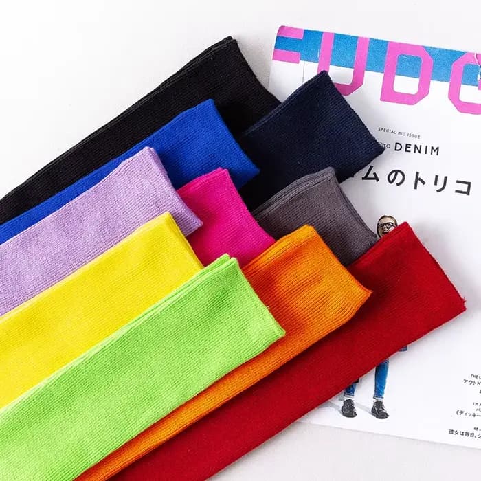 Chaussettes longues coréennes en coton pour femmes, couleur bonbon, hauteur des genoux, bleu Klein, Orange, jaune, école, hiver, chaud, néon, Fluorescent, gothique, rose
