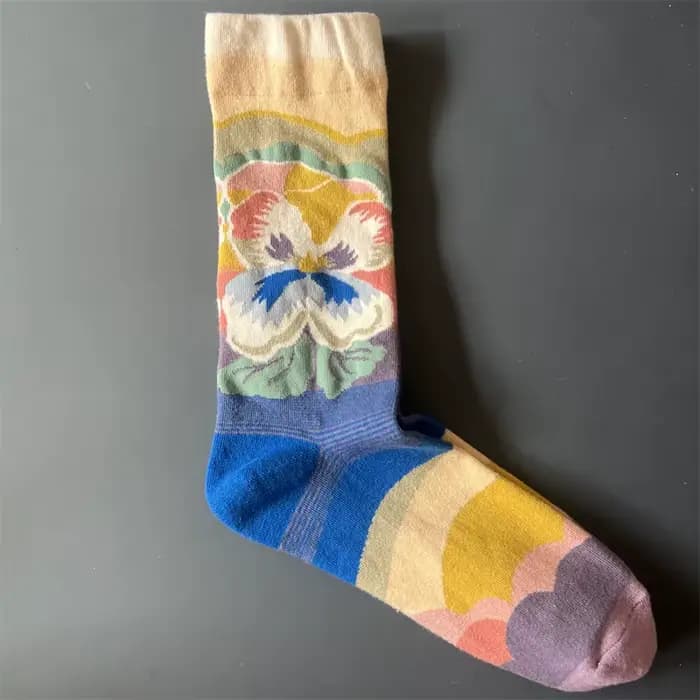 Nouvelles chaussettes mi-mollet françaises - Chaussettes pour hommes et femmes style peinture à l'huile avec un charme unique et artistique.
