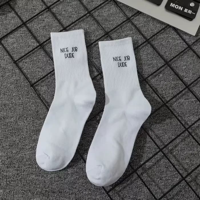 Chaussettes de sport simples pour hommes et femmes