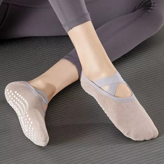 Chaussettes de yoga antidérapantes pour femmes – Chaussettes respirantes dos nu pour ballet, pilates, barre et danse, chaussettes de sport antidérapantes