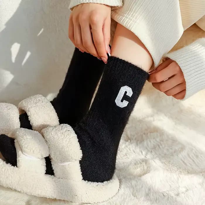 Chaussettes de luxe en laine pour femmes