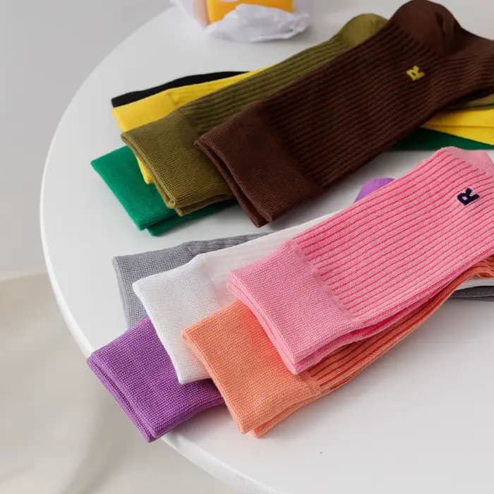 Chaussettes hautes en coton pour femmes