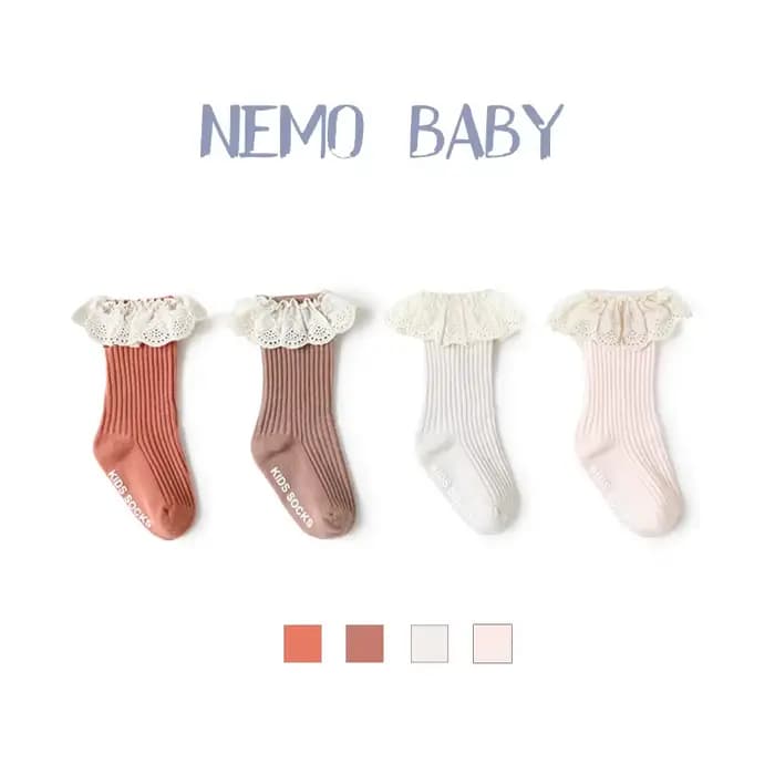 Chaussettes hautes pour enfants