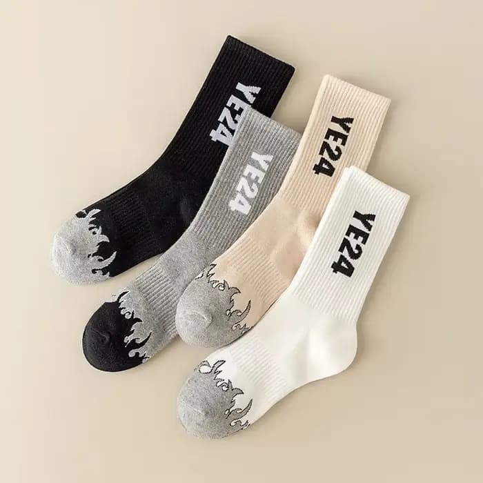 Chaussettes de sport unisexes en coton YE24