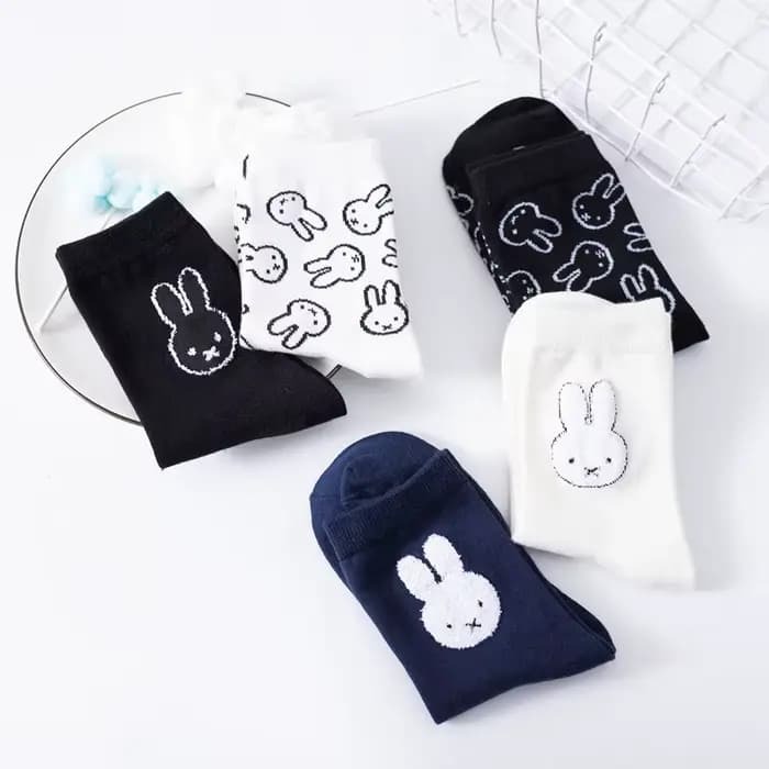 Kawaii Miffy coton cheville chaussettes minimaliste chérie mignon dessin animé lapin pour les filles tricot doux et confortable usage quotidien ​   Cadeau d'anniversaire