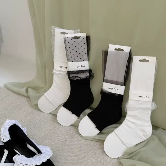 Chaussettes à pois en maille patchwork