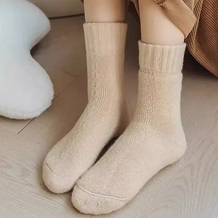 Chaussettes d'hiver en peluche pour femmes