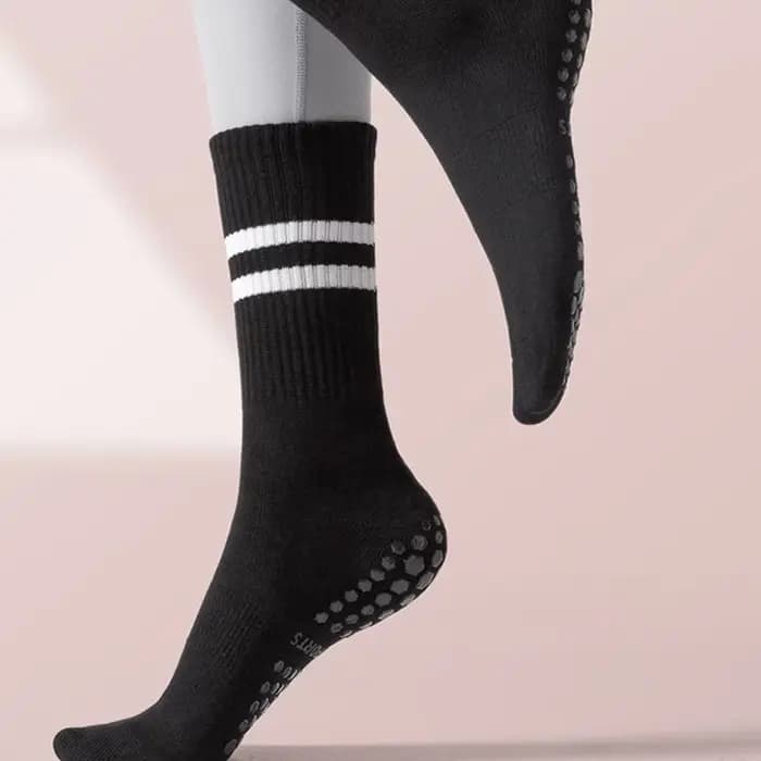 Chaussettes Pilates avec poignées pour femmes
