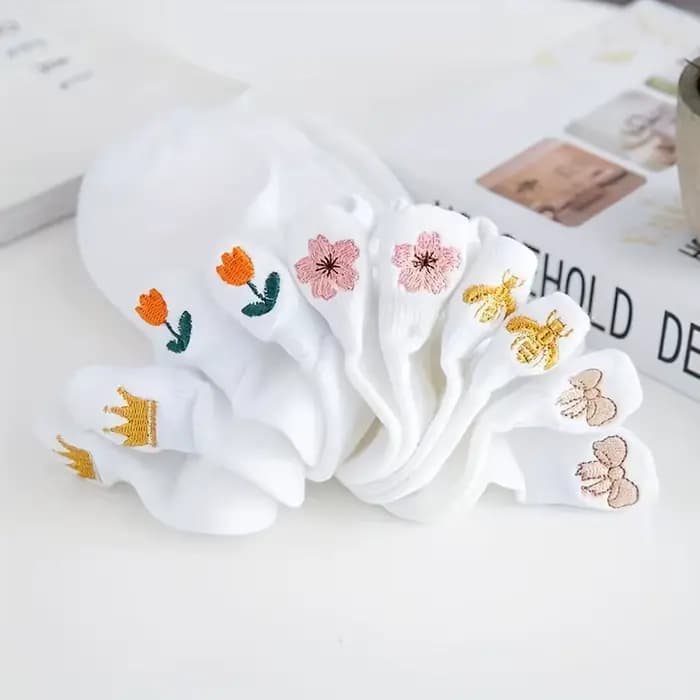 Chaussettes blanches en maille respirante