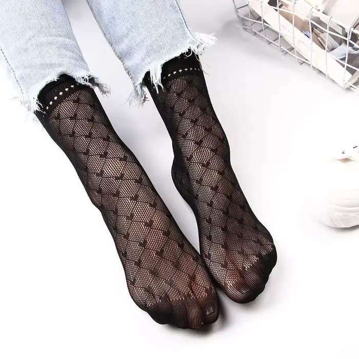 Chaussettes courtes en maille noire pour femmes