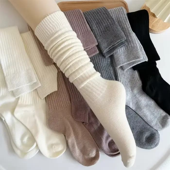 Chaussettes longues pour femmes