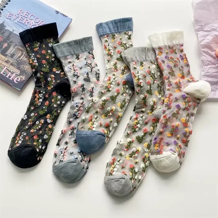 Chaussettes fines pour femmes