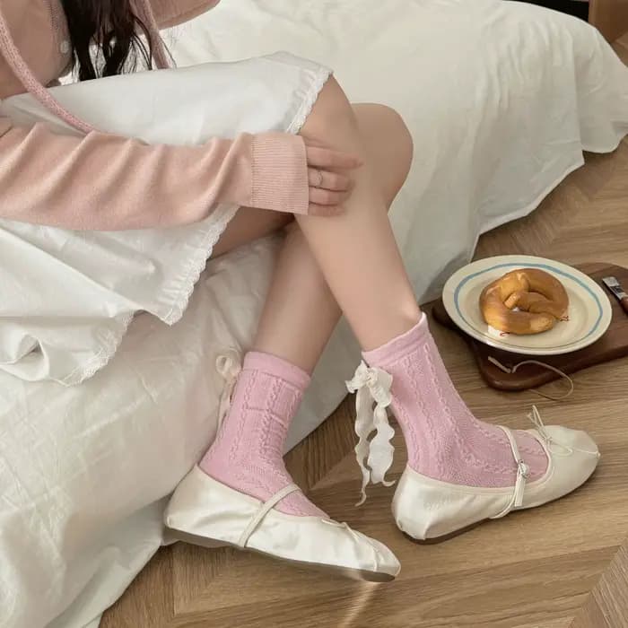 Chaussettes mi-mollet pour femmes