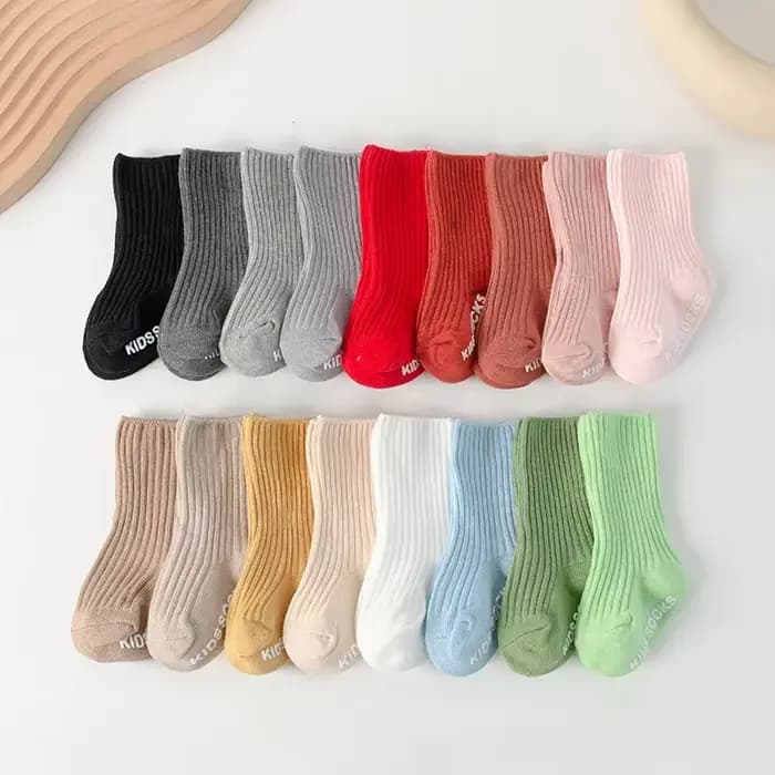 Chaussettes coordonnantes en coton pour bébé