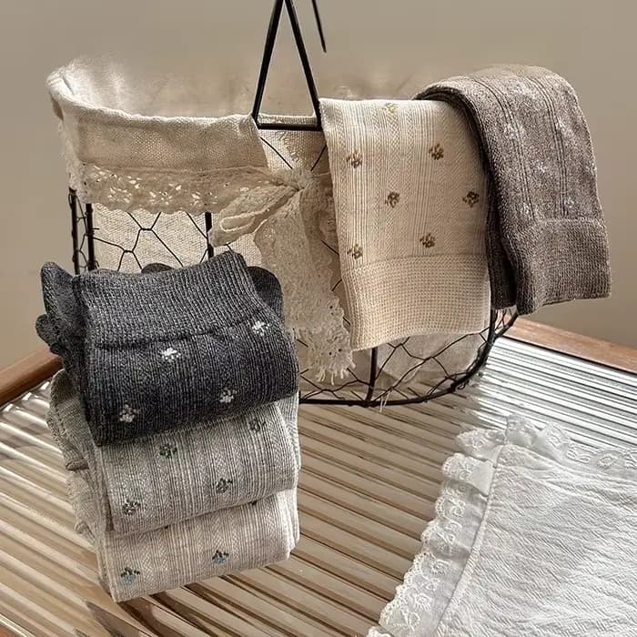 Chaussettes d'été fines en coton pour femmes