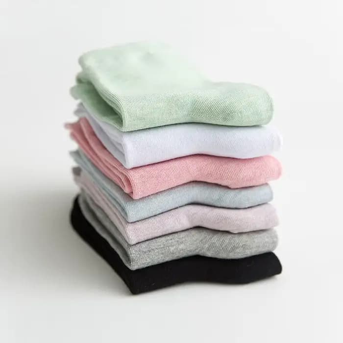 Chaussettes solides en coton pour femmes