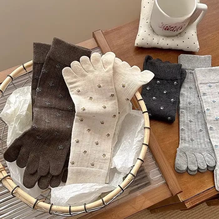 Chaussettes d'été fines en coton pour femmes