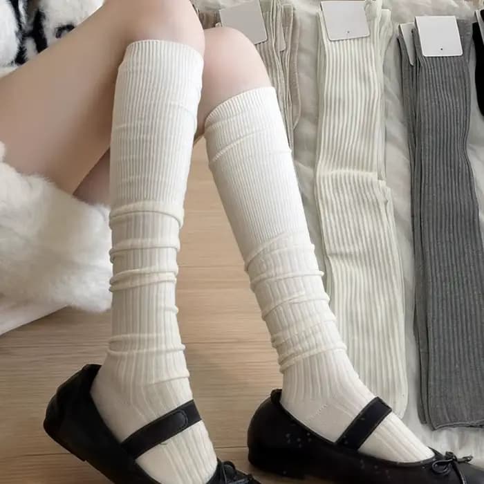 Nouvelles chaussettes en laine pour femme