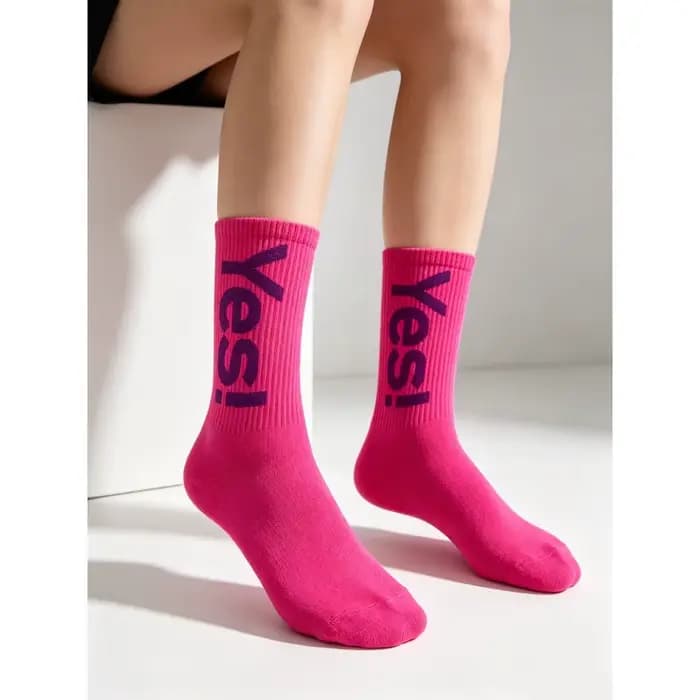 Oui! Chaussettes mi-mollet respirantes