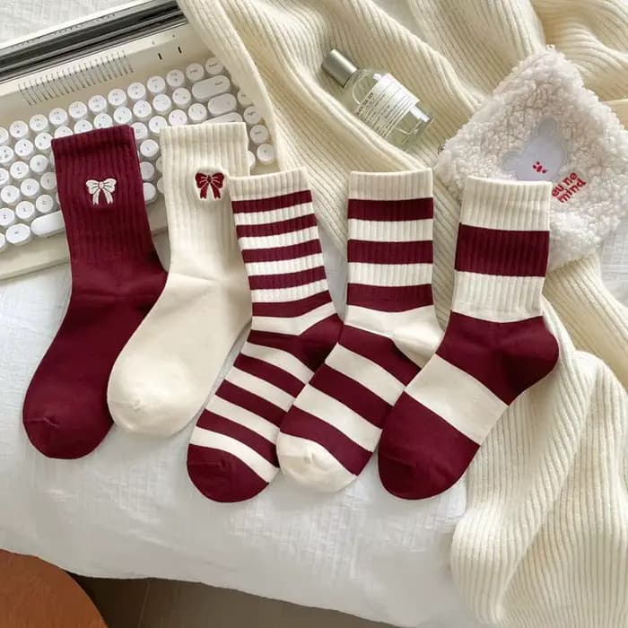 Chaussettes tendance pour femmes