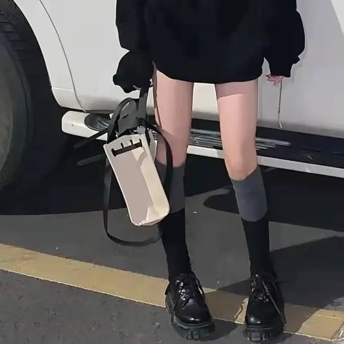 Chaussettes au dessus du genou pour femmes