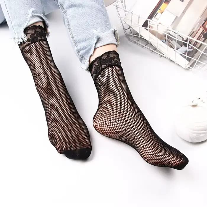 Chaussettes courtes en maille noire pour femmes