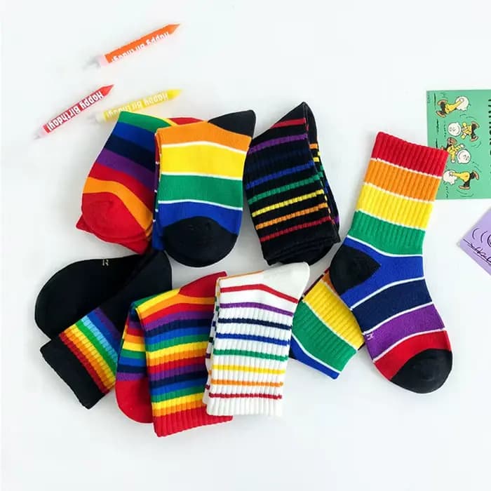 Chaussettes hautes arc-en-ciel pour enfants
