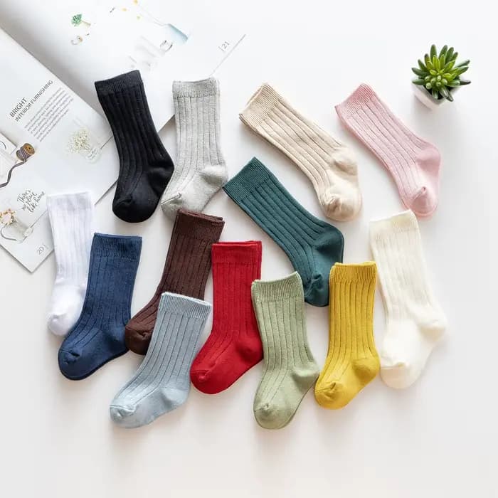 Chaussettes tricotées en coton pour nouveau-né