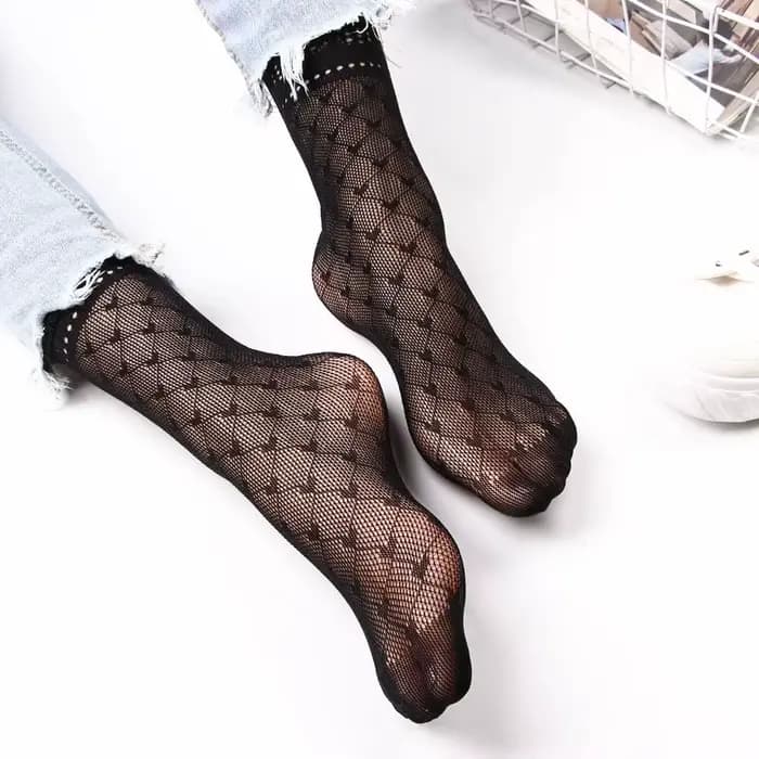 Chaussettes courtes en maille noire pour femmes