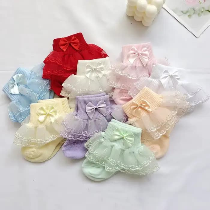 Chaussettes en dentelle pour nouveau-né