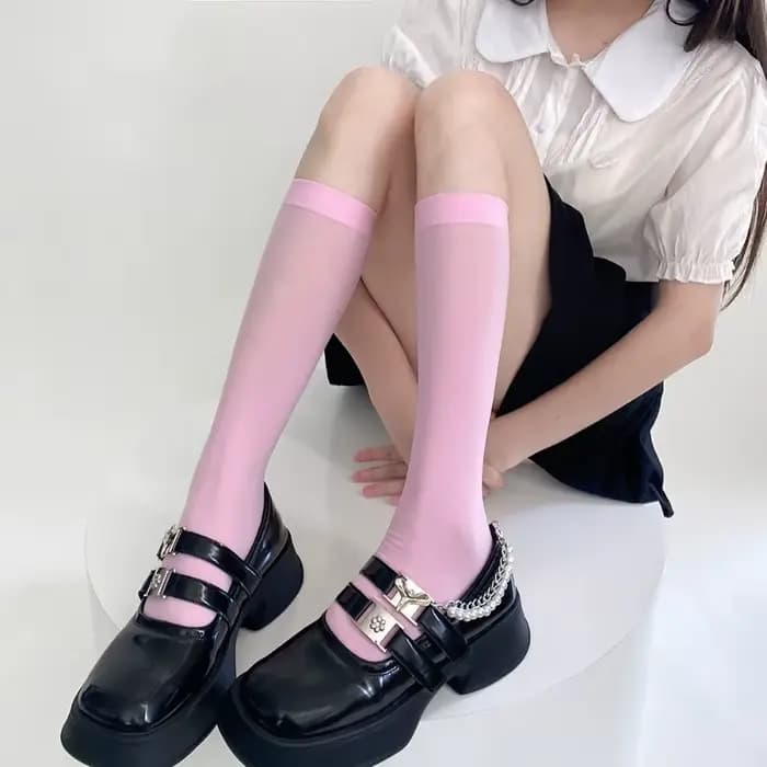 Chaussettes hautes pour femmes Kave