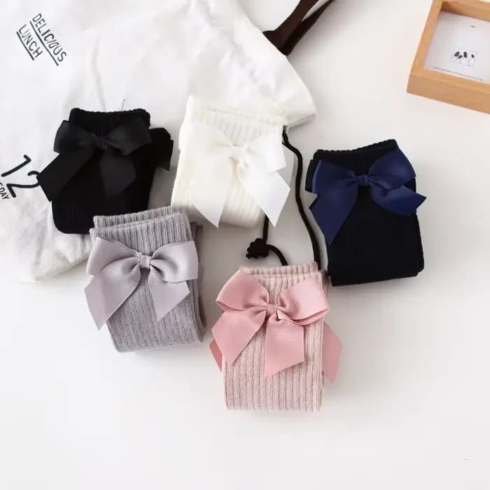 Chaussettes hautes pour enfants