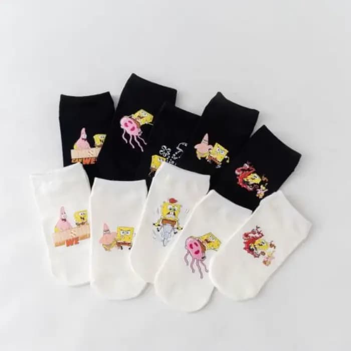 Chaussettes en coton à motif de dessin animé Bob l'éponge - Chaussettes courtes respirantes et anti-humidité pour le printemps et l'automne - Cadeau unisexe pour enfants