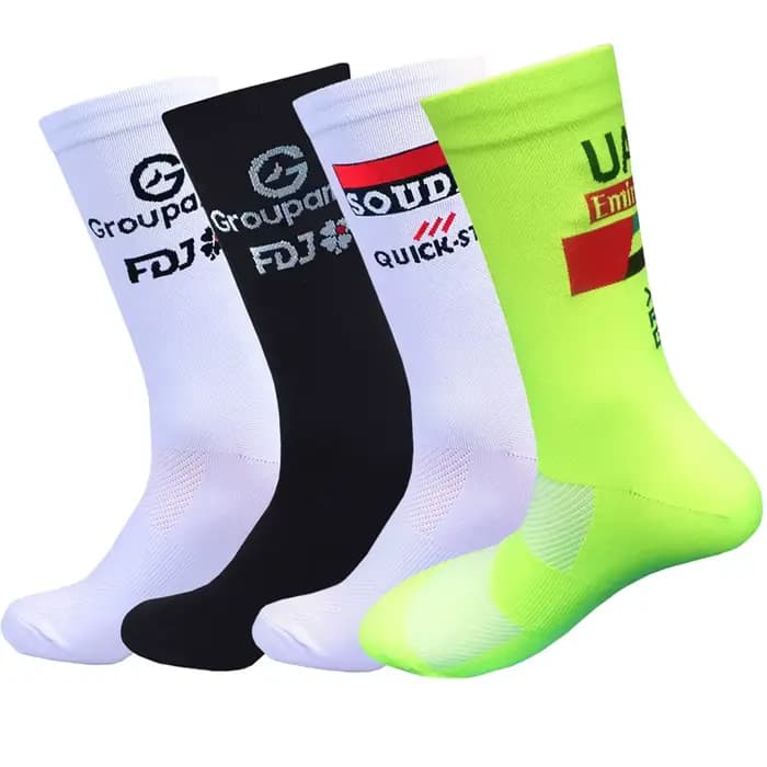 Nouveau noir FDJ chaussettes de cyclisme équipe des EAUES chaussettes de football antidérapantes rembourrées respirantes course Yoga basket-ball randonnée sport chaussettes de poignée