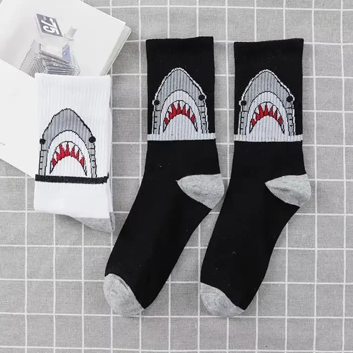 Chaussettes de haute qualité à motif de requin pour femmes et hommes